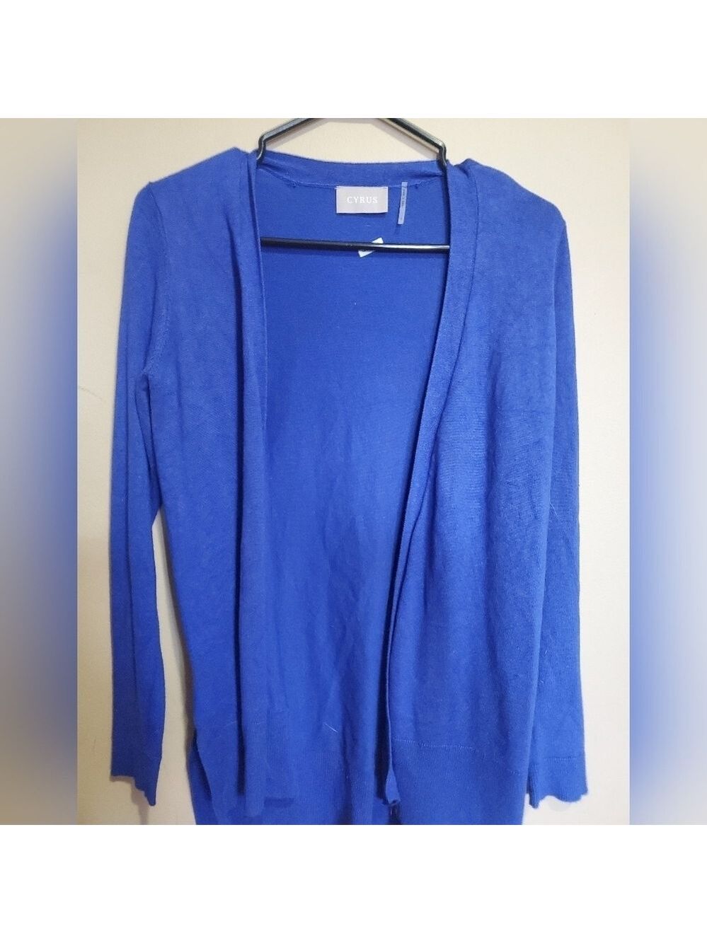Cyrus open front sweater size small